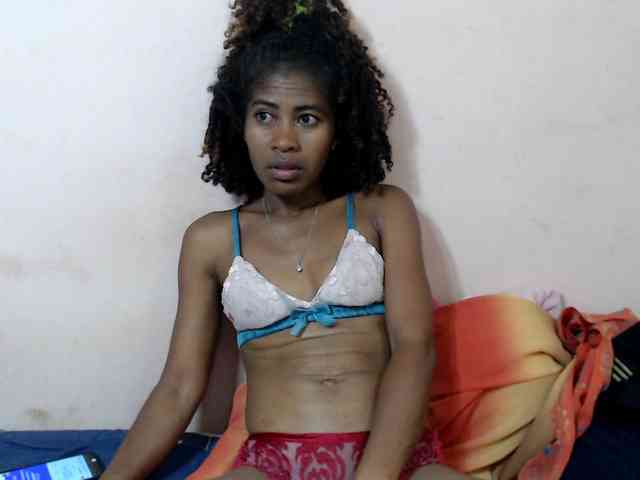 DonnelaQuin webcam