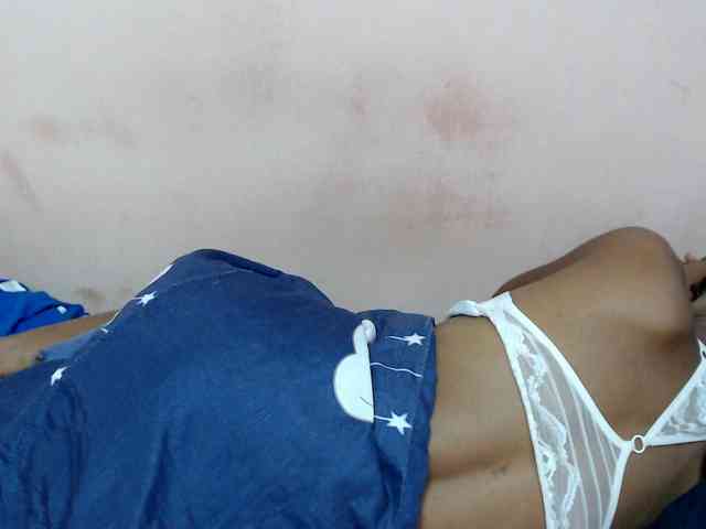 DonnelaQuin webcam