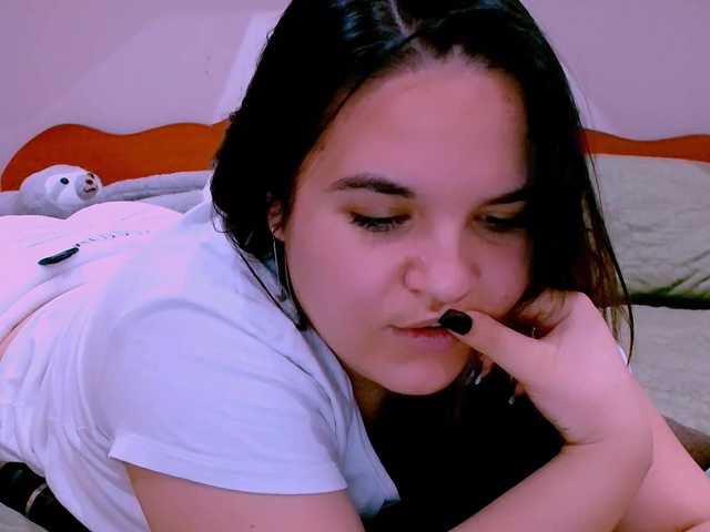 minnie-ella – webcam model profile photo