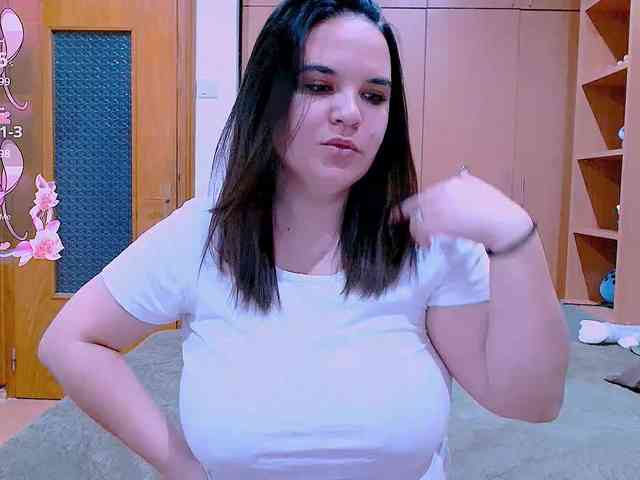 minnie-ella webcam