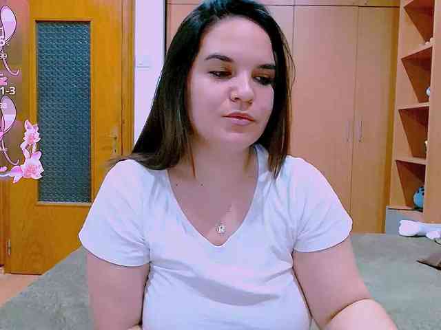 minnie-ella webcam