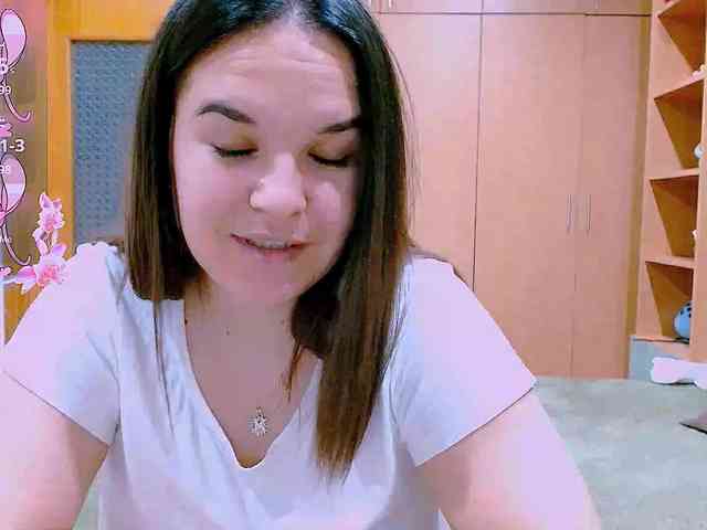 minnie-ella webcam