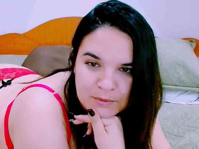 minnie-ella webcam