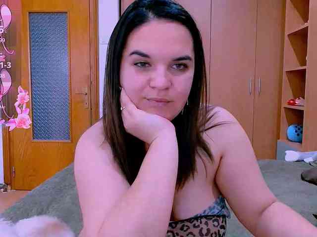 minnie-ella webcam