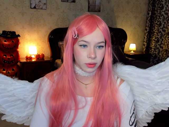 Explore 18 years old LolaSprinkle from BongaCams LolaSprinkle from BongaCams