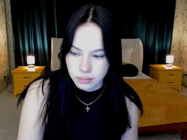 LolaSprinkle webcam