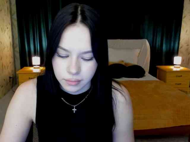 LolaSprinkle webcam