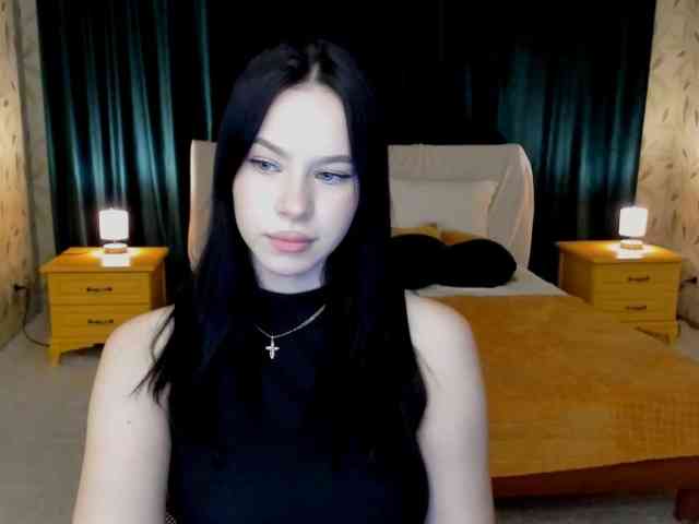 LolaSprinkle webcam