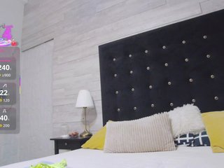 Ella-Lizzie Porn Show