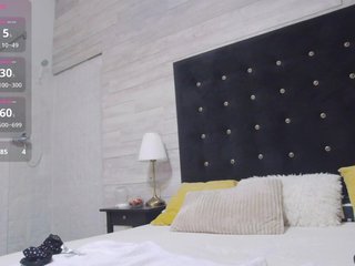 Ella-Lizzie Porn Show