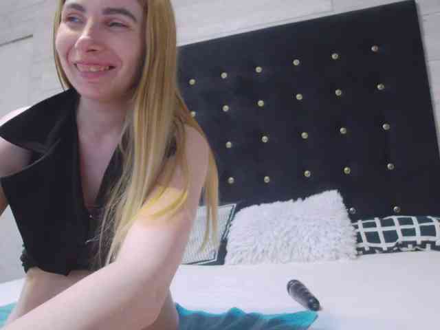Ella-Lizzie webcam