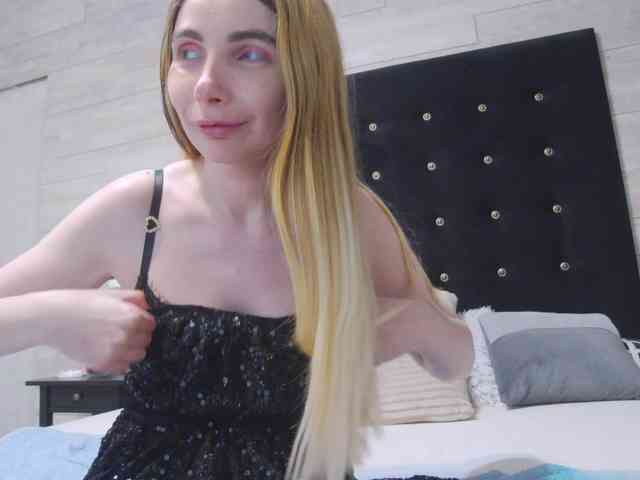 Ella-Lizzie webcam