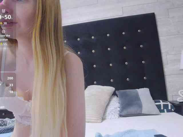 Ella-Lizzie webcam