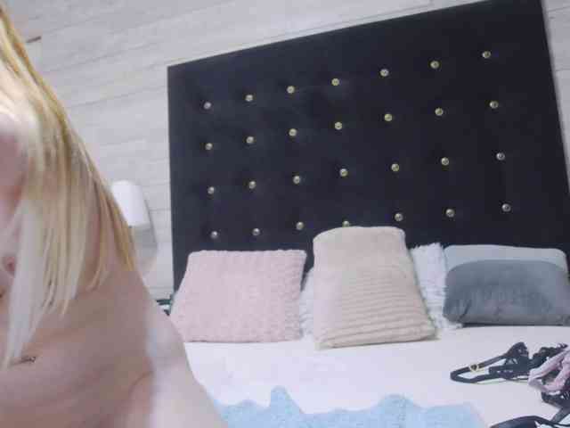 Ella-Lizzie webcam