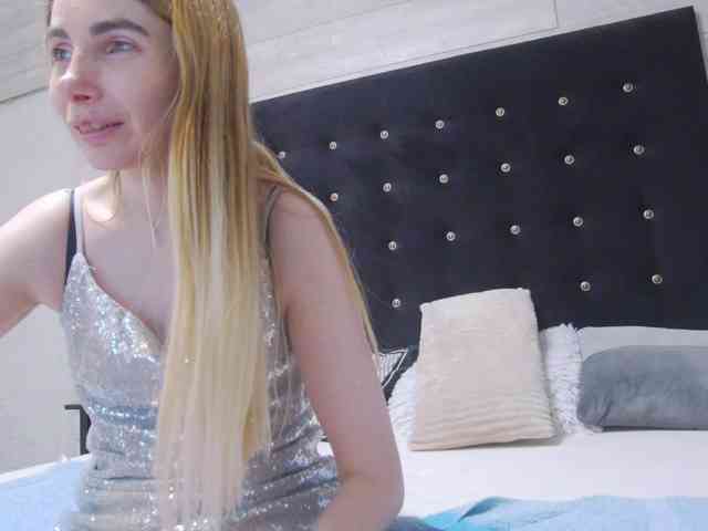 Ella-Lizzie webcam
