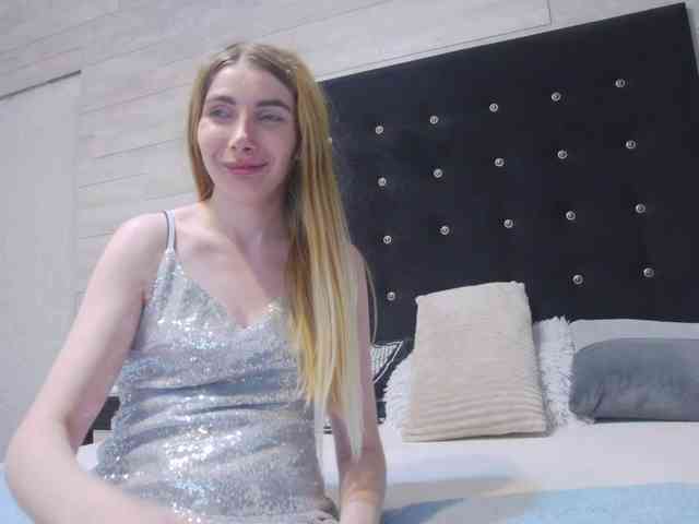 Ella-Lizzie webcam