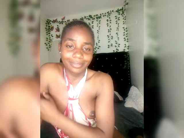 Queen224 webcam