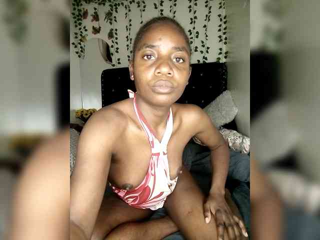 Queen224 webcam