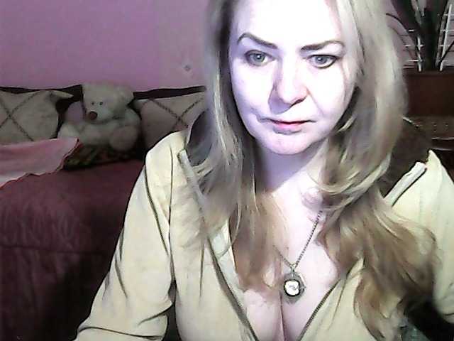 NinaKeil's BongaCams show and profile