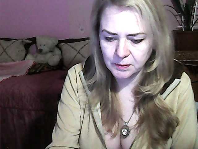 NinaKeil's BongaCams show and profile