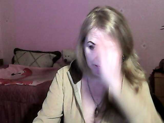 NinaKeil's BongaCams show and profile