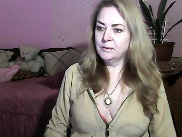 NinaKeil's BongaCams show and profile