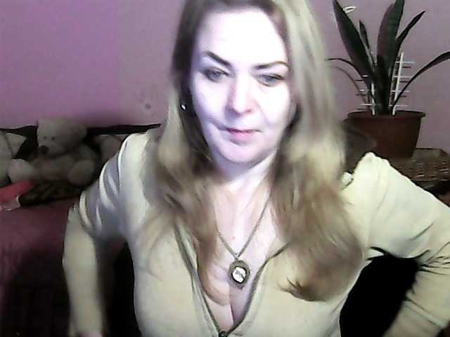 NinaKeil's BongaCams show and profile