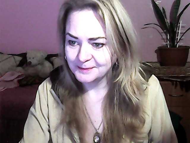 NinaKeil's BongaCams show and profile