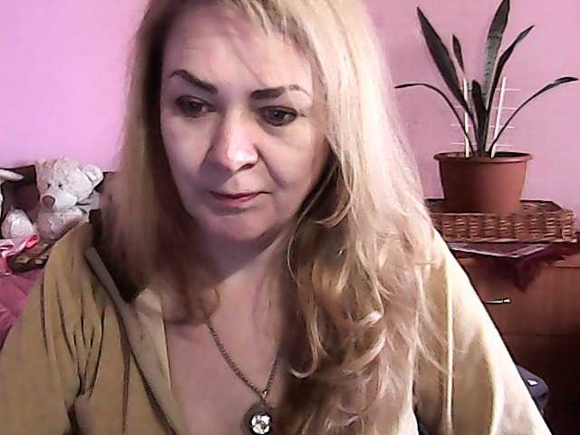 NinaKeil's BongaCams show and profile