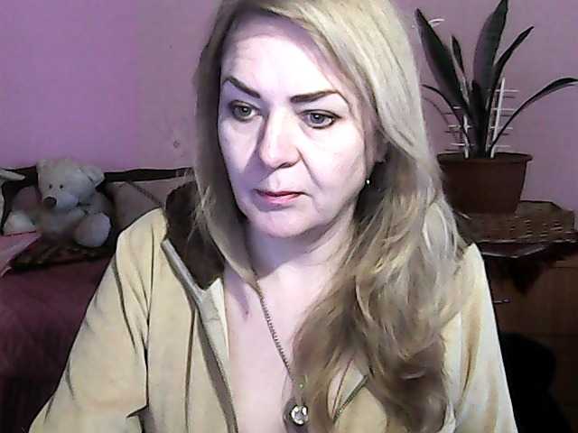 NinaKeil's BongaCams show and profile