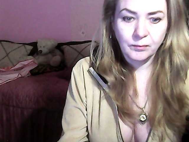 NinaKeil's BongaCams show and profile