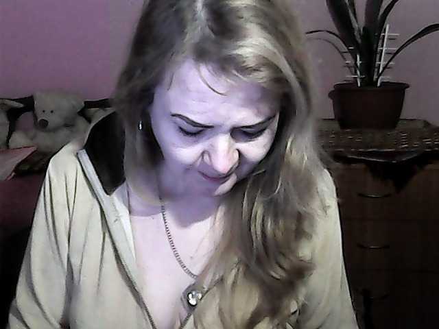 NinaKeil's BongaCams show and profile