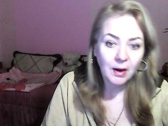 NinaKeil's BongaCams show and profile