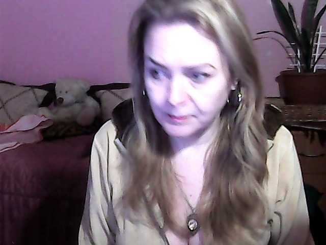 NinaKeil's BongaCams show and profile