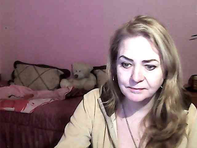 NinaKeil webcam