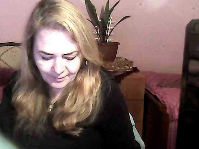 NinaKeil webcam