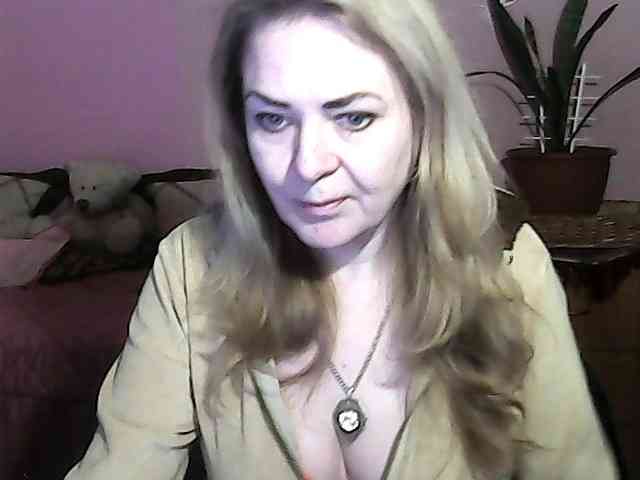 NinaKeil webcam