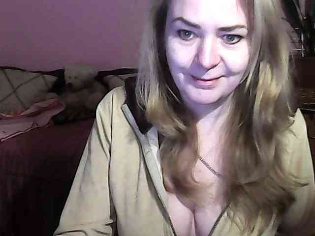 NinaKeil webcam