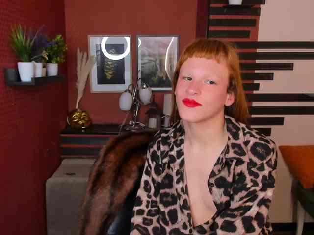 ChloeValentinee ChloeValentinee