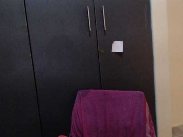 Masturbate to Rubby4, she wants to masturbate for you Rubby4 from BongaCams