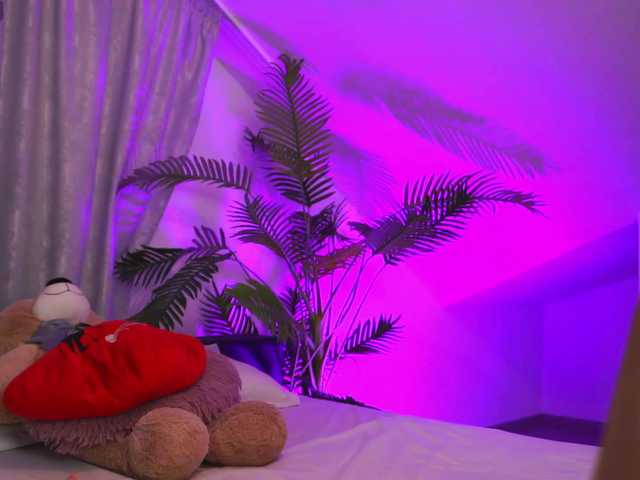 TenderSin's BongaCams show and profile