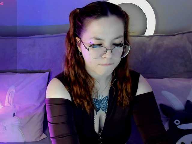 Krysa-dapp's BongaCams show and profile