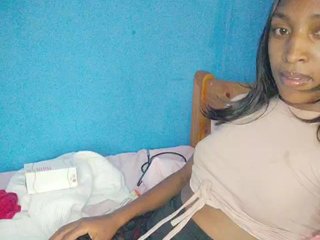 Annais19's Live Webcam