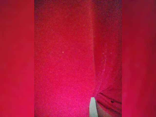 Annais19's BongaCams show and profile