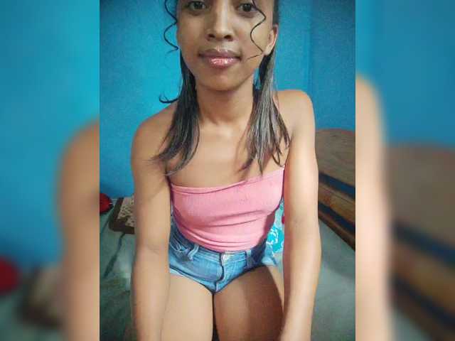 Annais19's BongaCams show and profile