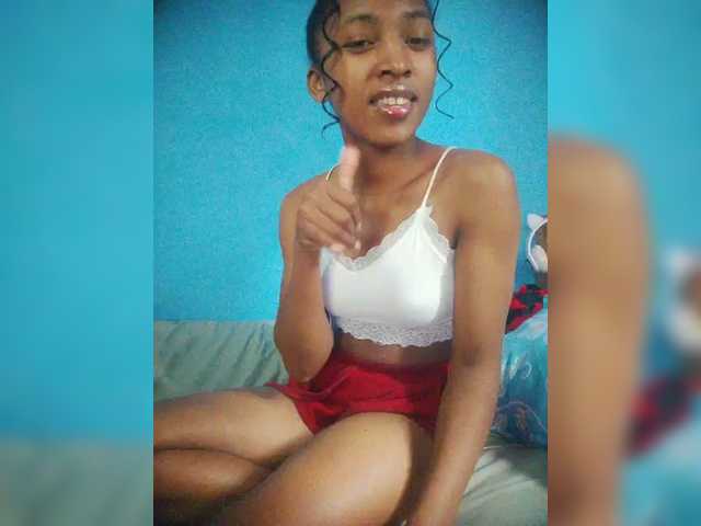 Annais19's BongaCams show and profile