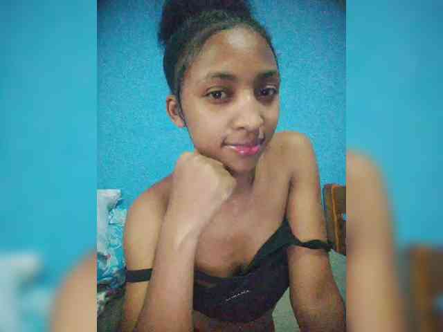 Annais19 Live Webcam on BongaCams