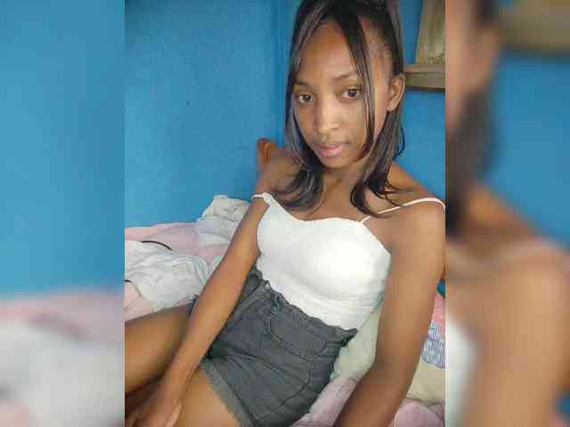 Annais19 Live Webcam on BongaCams