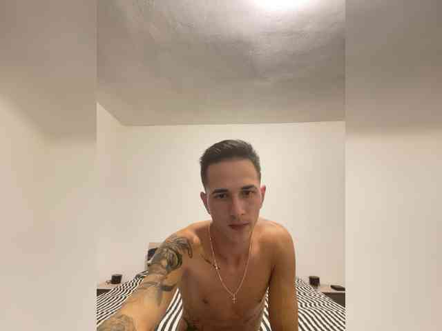 adonis0896