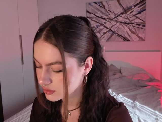 MiraBelle webcam